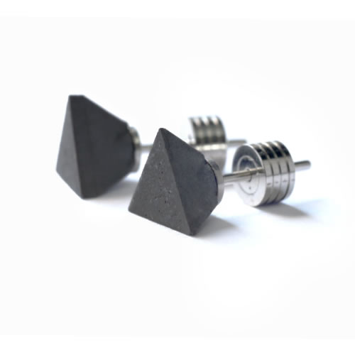 22designstudio Tetrahedron Earring (Dark Grey) イヤリング CE02001