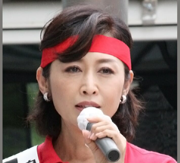 三原じゅん子の若い頃画像