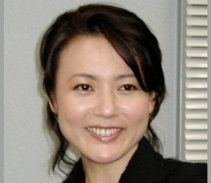 杉田かおる生い立ち借金