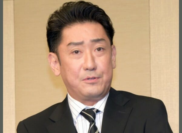 三田寛子の旦那は誰浮気相手