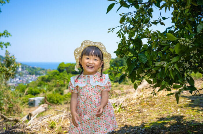 村方乃々佳の目が斜視で怖い