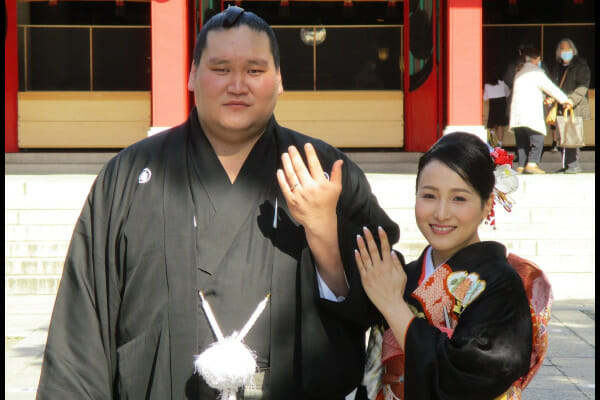 照ノ富士の結婚相手嫁と子供